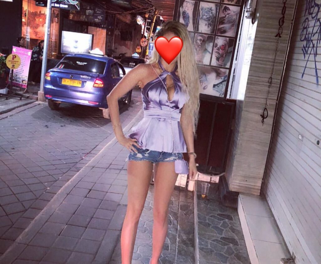 Mersin Esmer Aylin 25 Yaşında Bakımlı